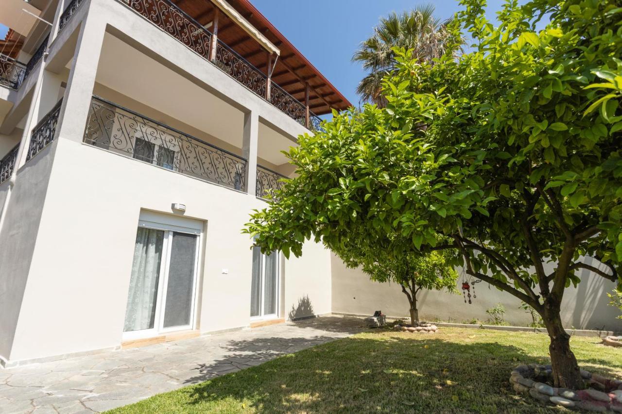 Ferienwohnung Fotini'S House Nea Skioni Exterior foto